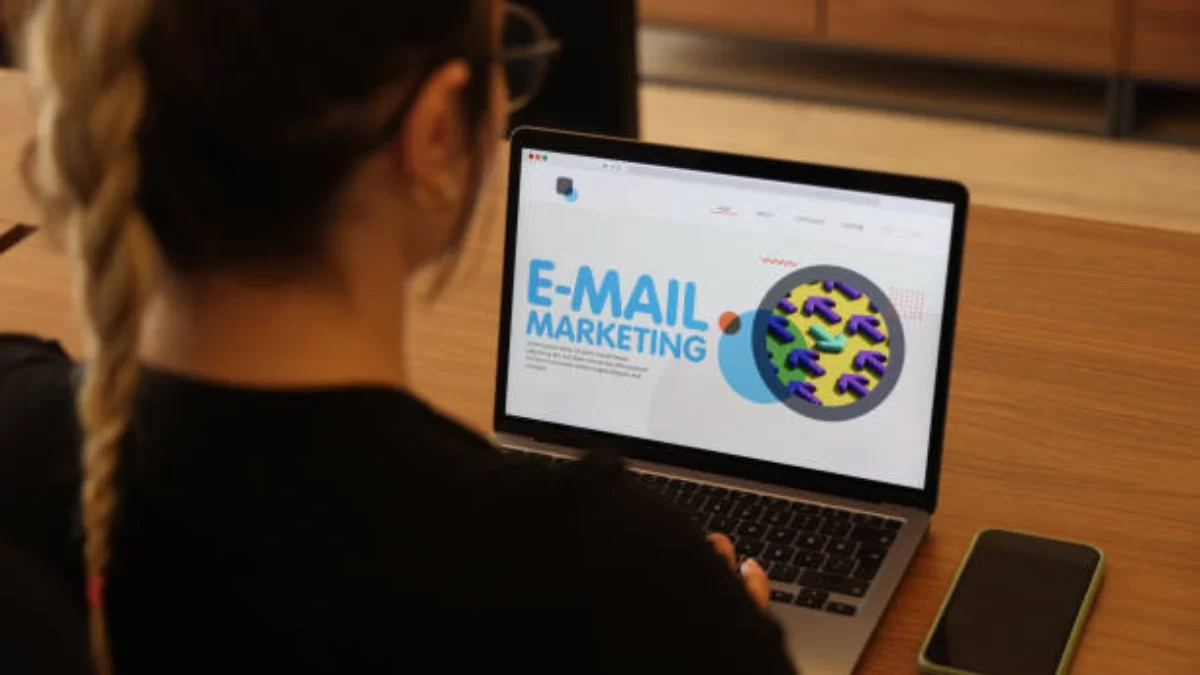 email marketing as a ways to improve ecommerce customer experience